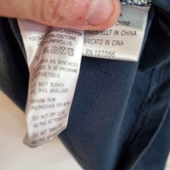 Paul Smith navy landscape/alien t shirtSize large fits medium best Bnwt - Picture 4 of 4